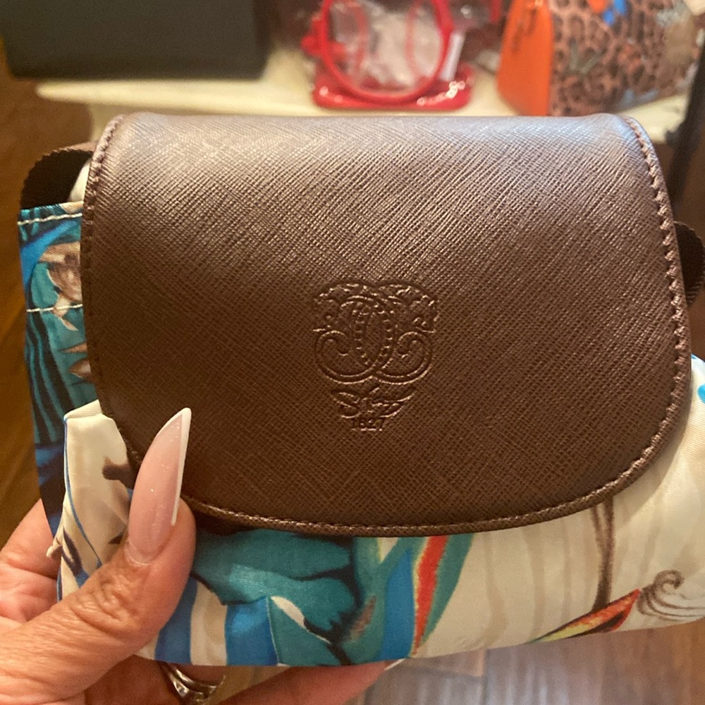 Sharif Tote